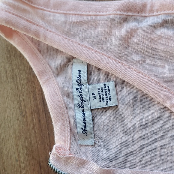 AE tank top - Picture 2 of 4